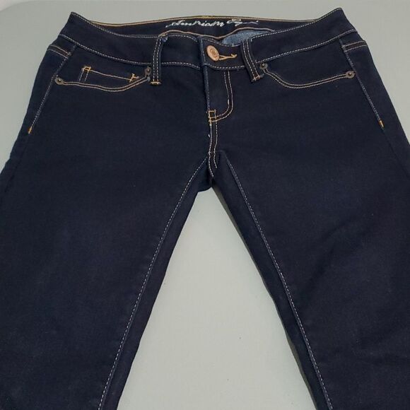 AE Stretch Dark Wash Size 2 28x31 Skinny Jeans - Picture 5 of 8